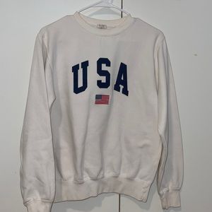 Brandy Melville USA Crewneck